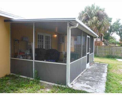 5405 Columbus Road West Palm Beach, FL 33405 - Photo 2 of 3 Additional Photo