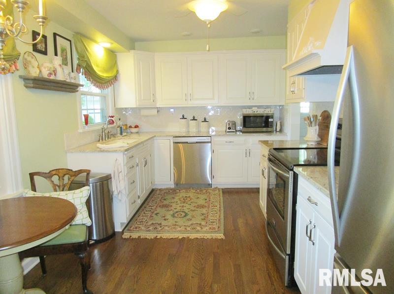 3 Crampton Road Jacksonville, IL 62650 - Photo 27 of 80 Gallery Image 27