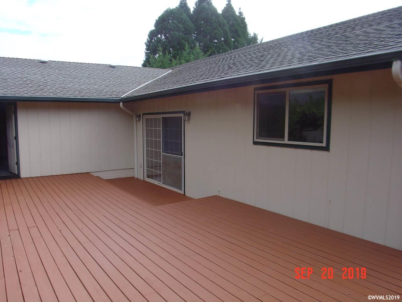 24902 Evergreen Road Philomath, OR 97370 - Photo 7 of 38