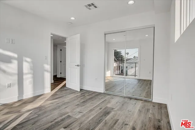 $2,149,000 | 2419 South Cochran Avenue, Los Angeles, CA 90016