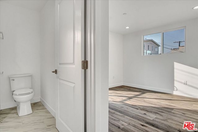 $2,149,000 | 2419 South Cochran Avenue, Los Angeles, CA 90016