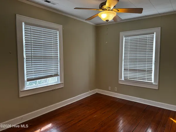 $1,755 | 414 Metcalf Street, Unit A, New Bern, NC 28560