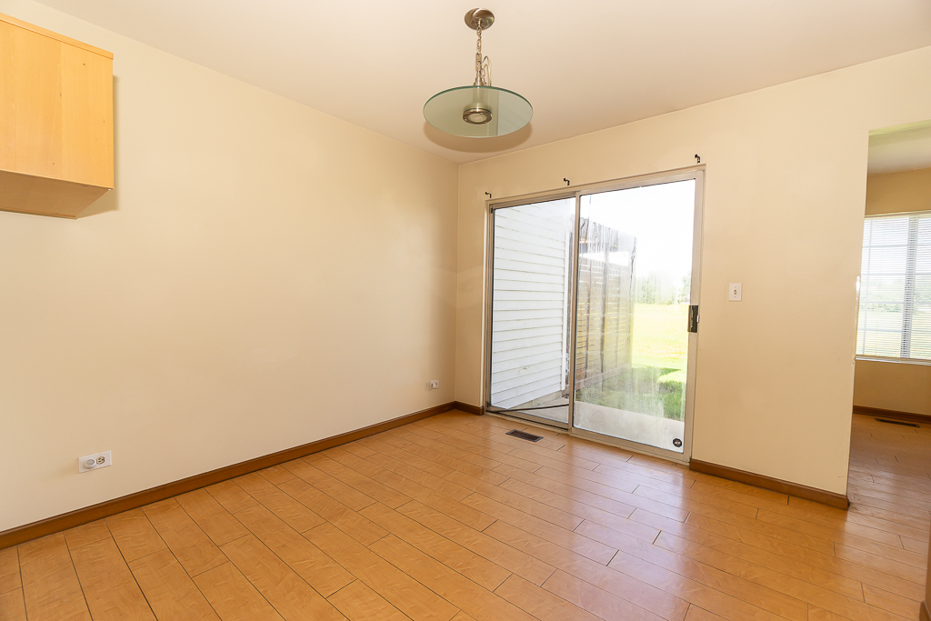1174 Longford Road Bartlett, IL 60103 - Photo 5 of 25
