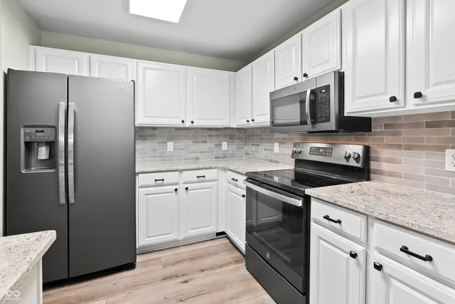 $335,000 | 9233 Muir Lane, Fishers, IN 46037