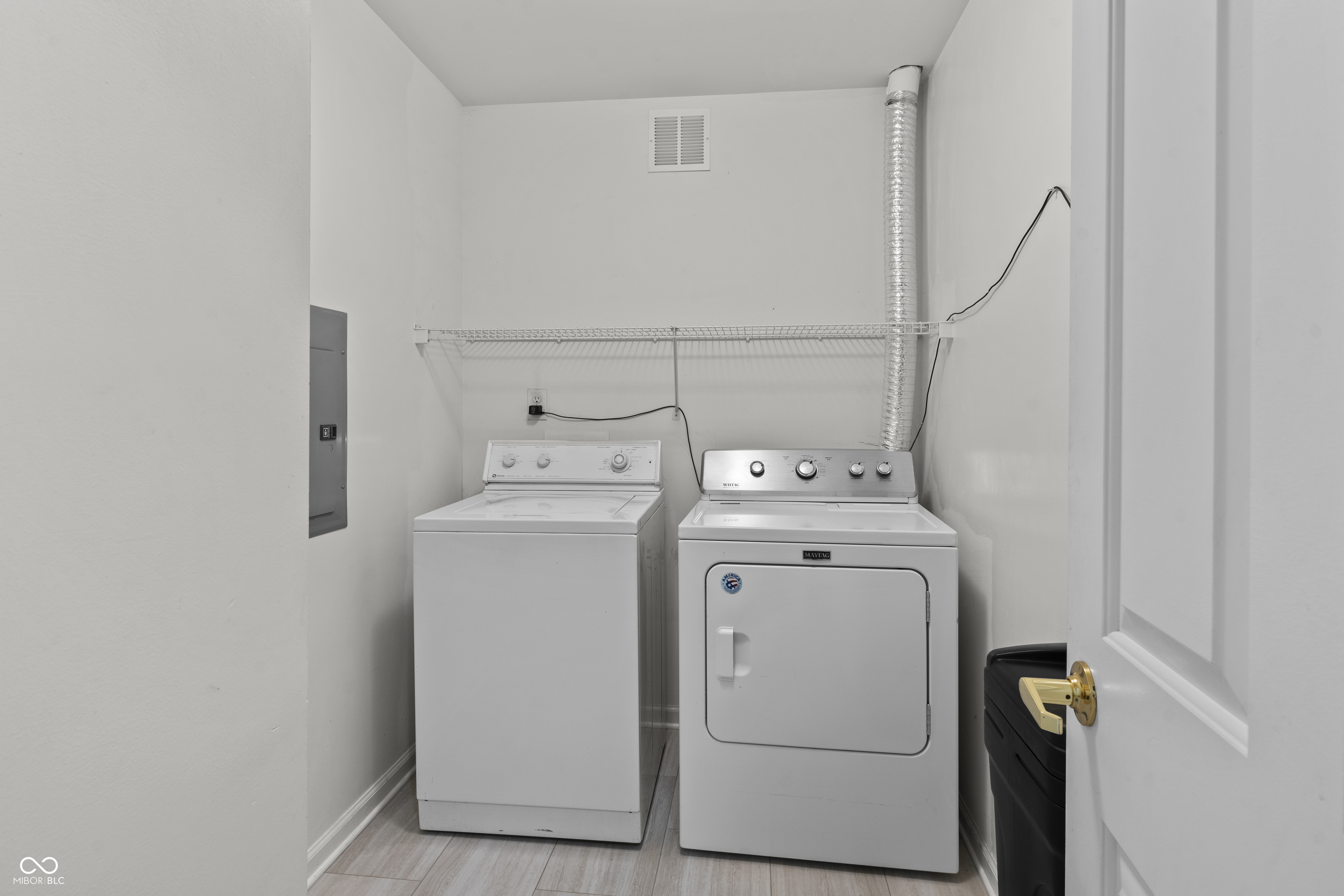 9233 Muir Lane Fishers, IN 46037 - Photo 24 of 35