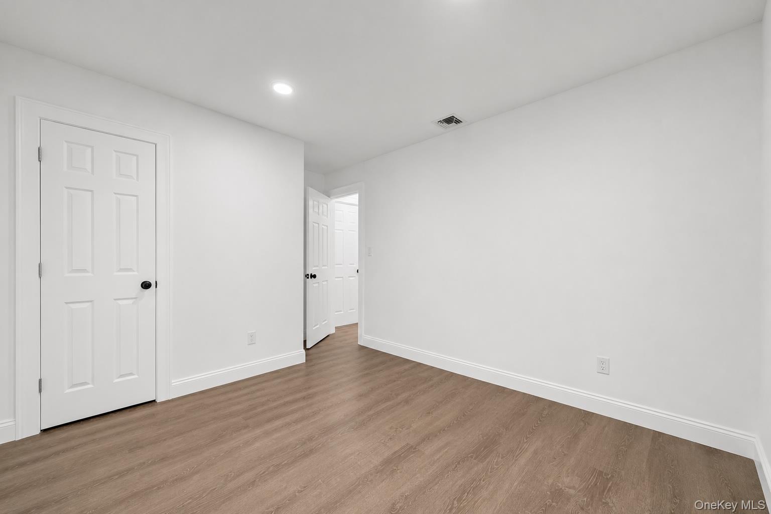55 Yuma Lane East Islip, NY 11730 - Photo 19 of 21