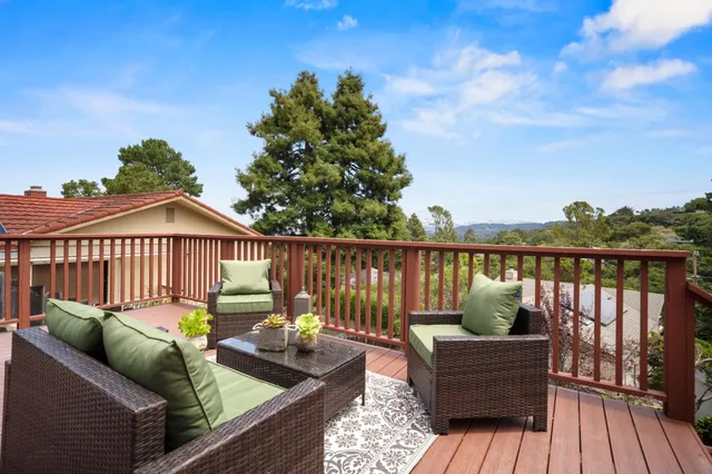 $1,299,000 | 25 Linda Vista Drive, Monterey, CA 93940