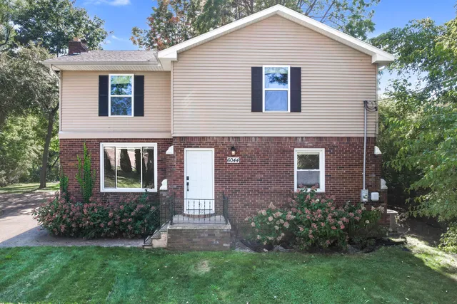 $275,000 | 6044 Davison Road, Burton, MI 48509