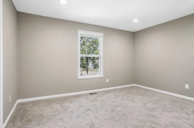 $275,000 | 6044 Davison Road, Burton, MI 48509