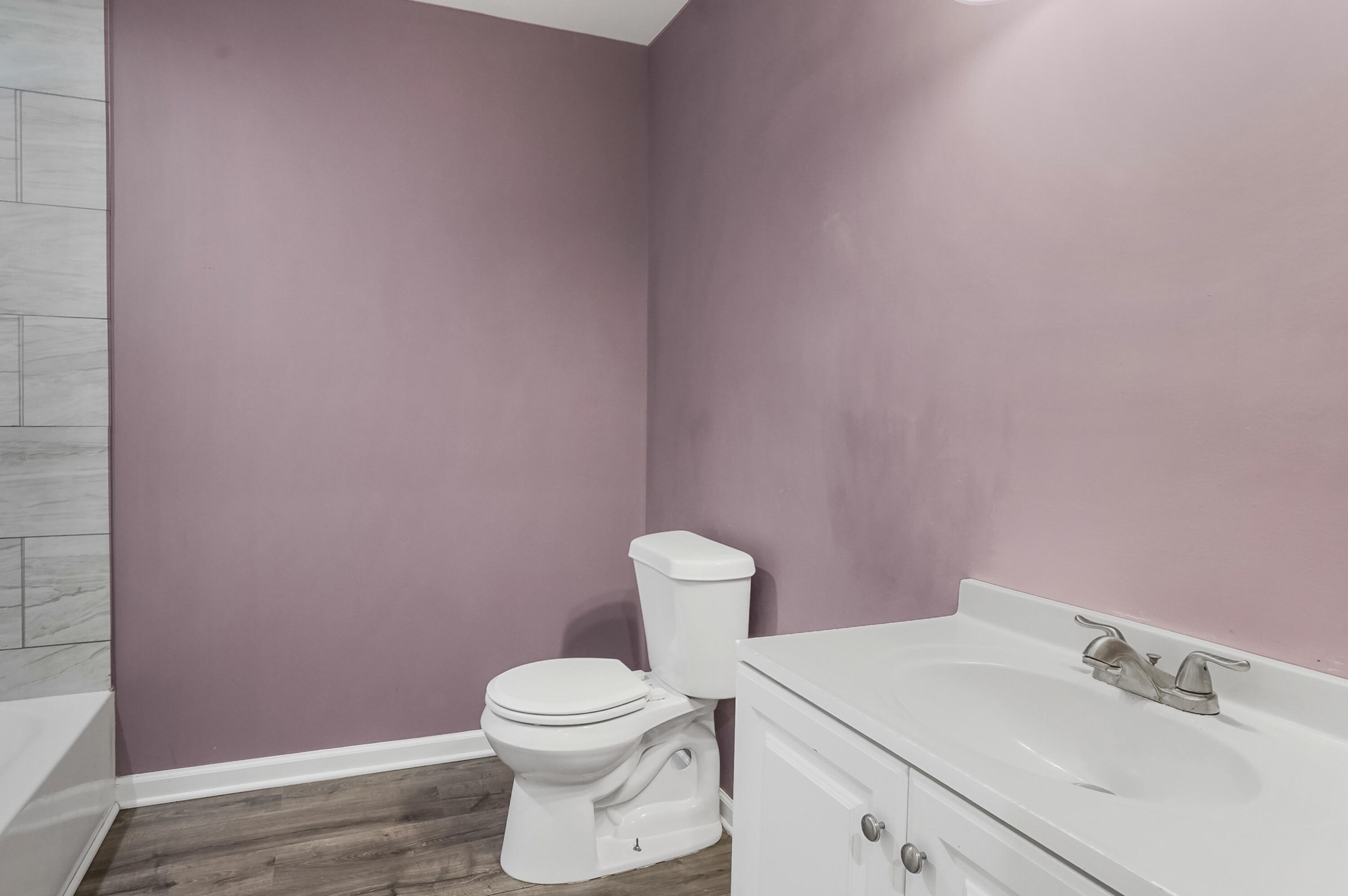 6044 Davison Road Burton, MI 48509 - Photo 22 of 53 DSC04128