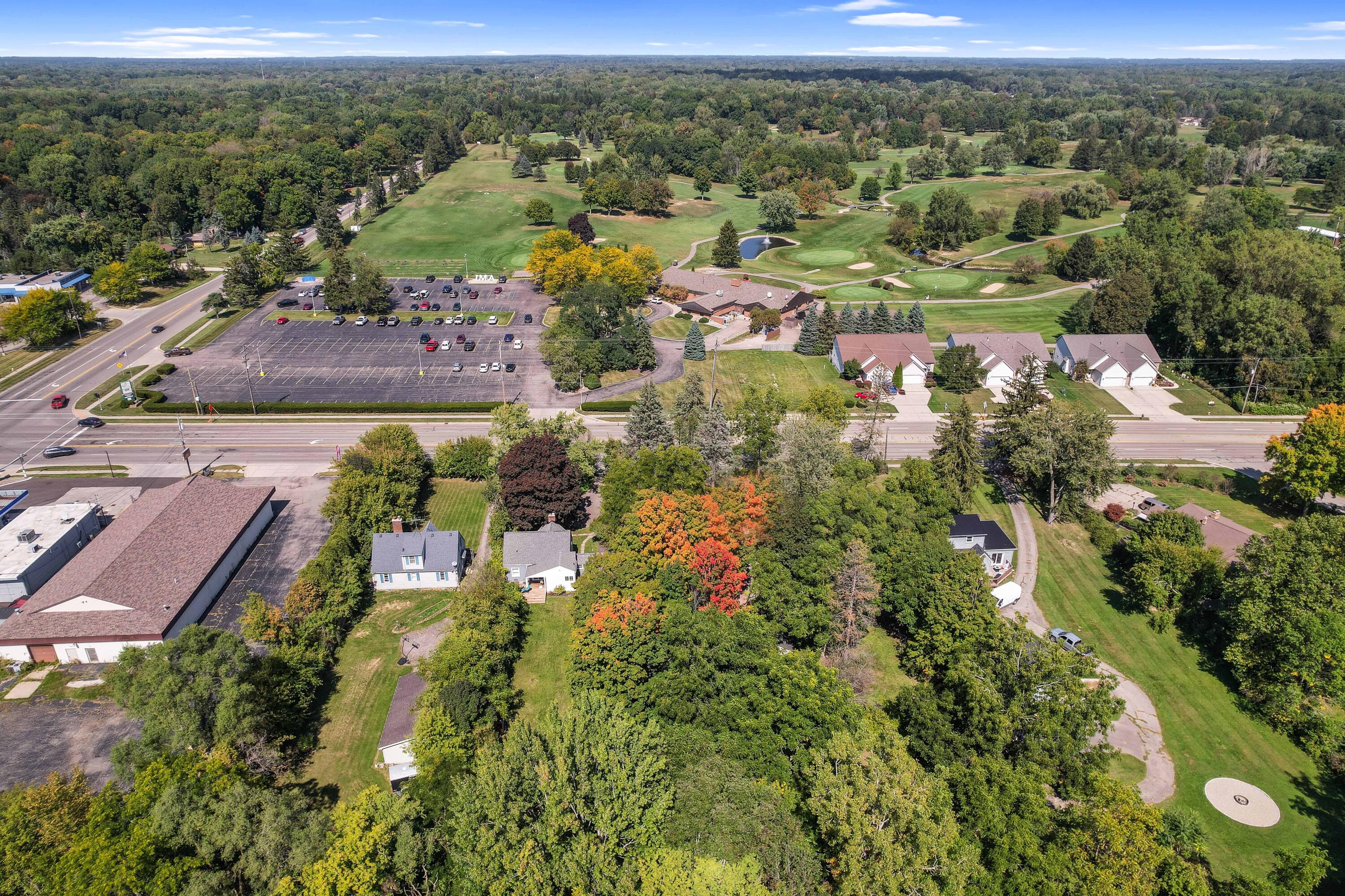 6044 Davison Road Burton, MI 48509 - Photo 35 of 53 DJI_0626