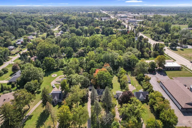 $275,000 | 6044 Davison Road, Burton, MI 48509