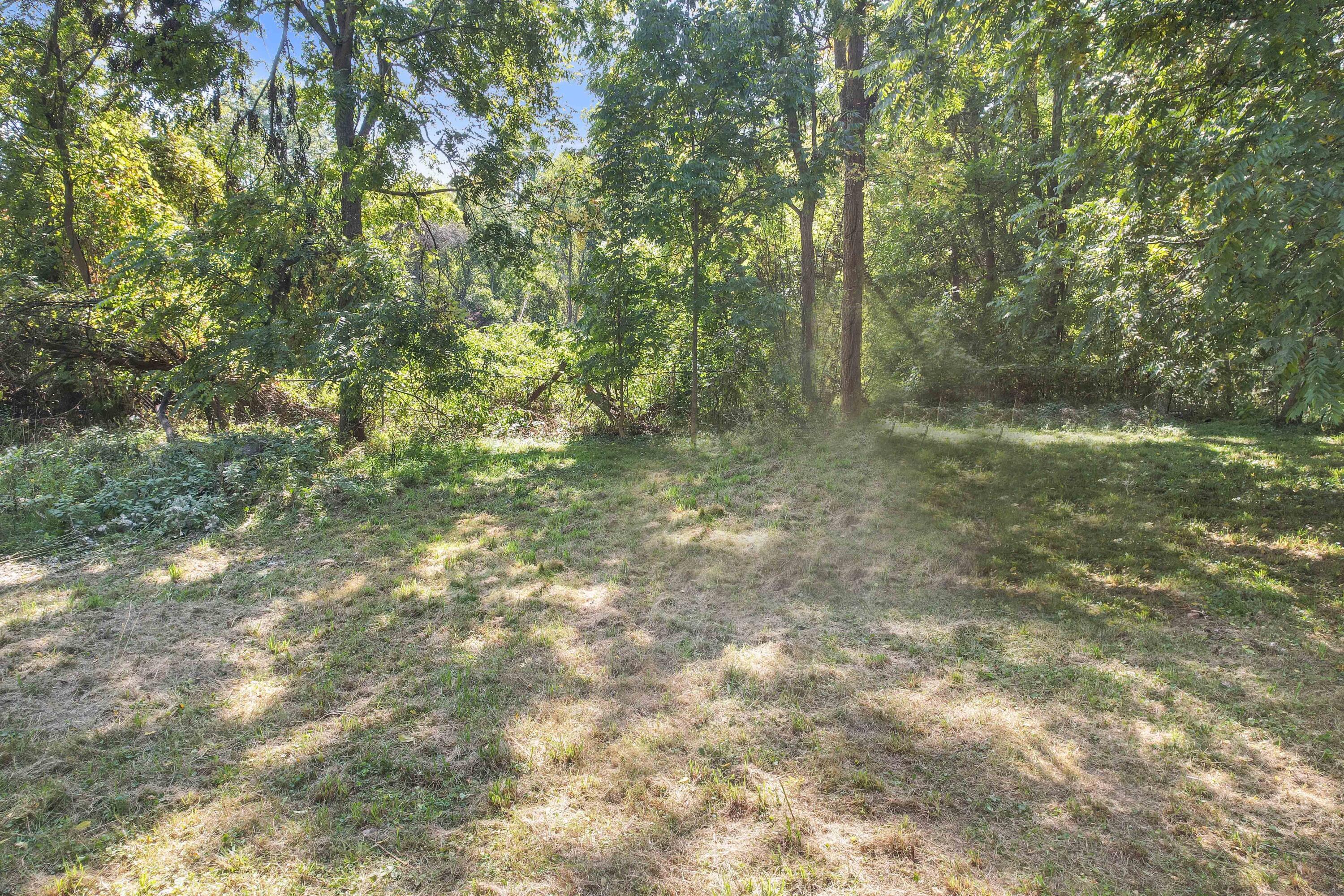 6044 Davison Road Burton, MI 48509 - Photo 42 of 53 DJI_0605