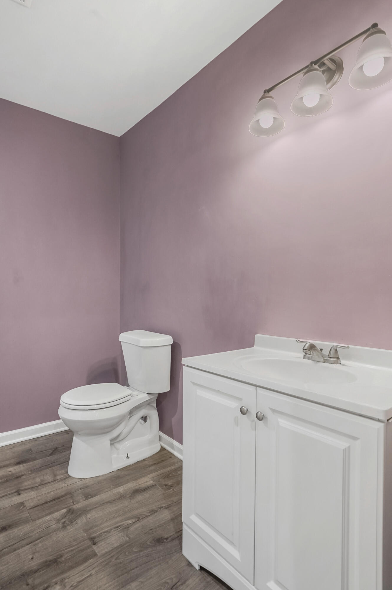 6044 Davison Road Burton, MI 48509 - Photo 49 of 53 DSC04123