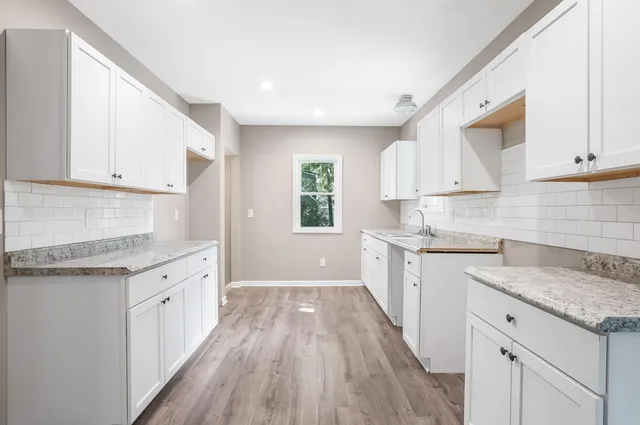 $275,000 | 6044 Davison Road, Burton, MI 48509