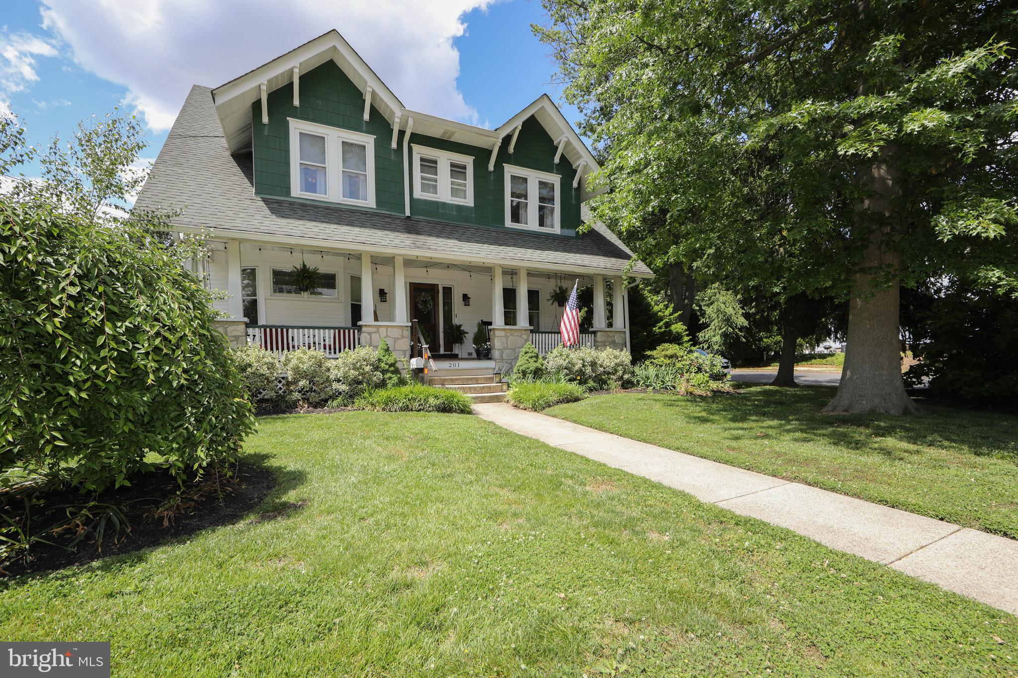 201 Chestnut Street Audubon, NJ 08106 - Photo 2 of 53 Front View