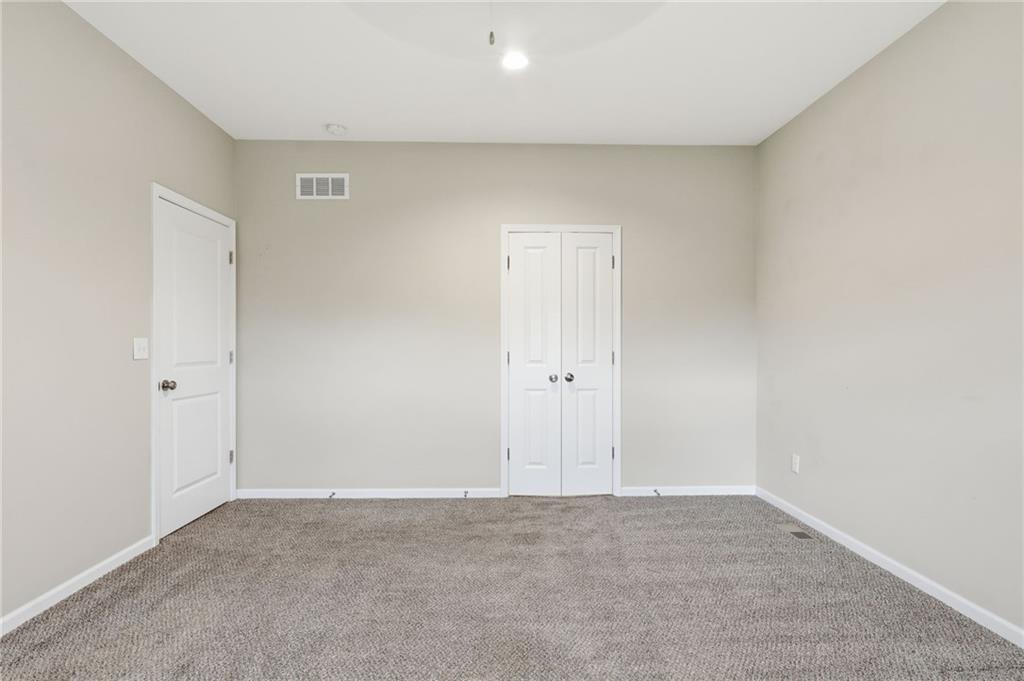 21803 Southcreek Road Peculiar, MO 64078 - Photo 13 of 54