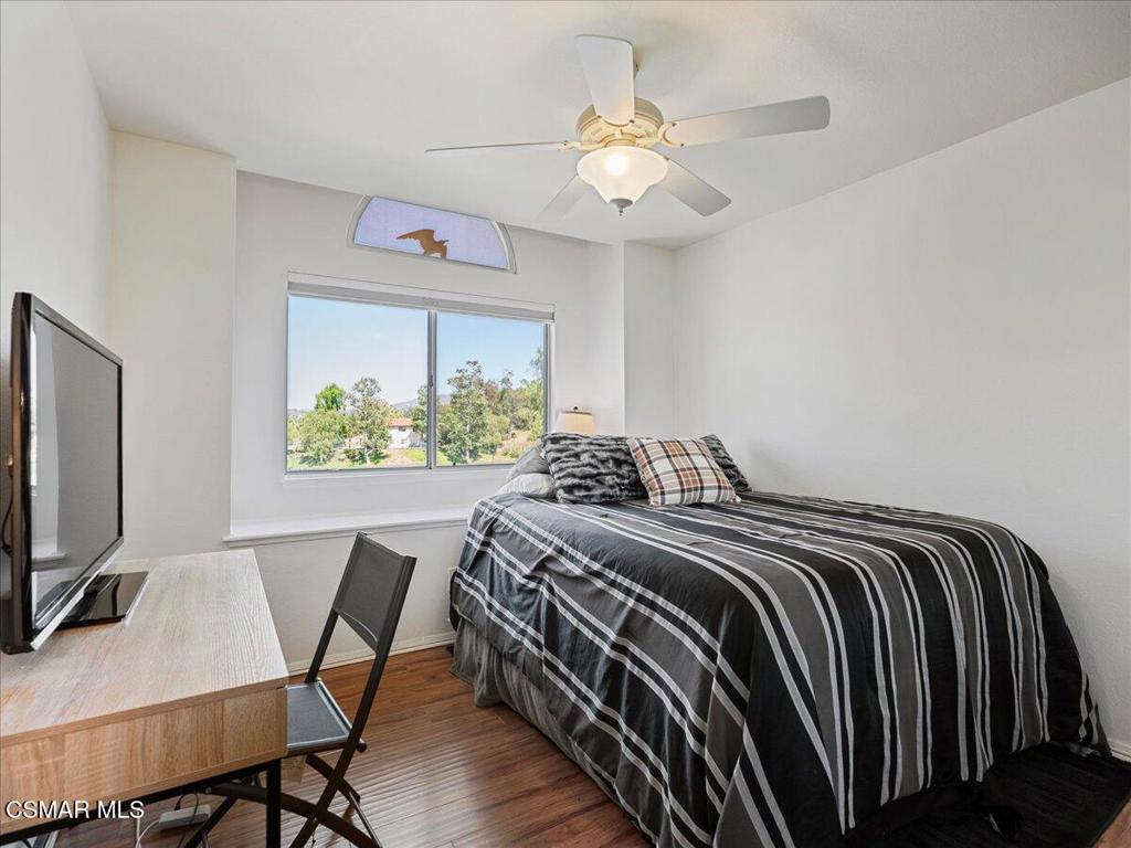 290 Ridgeton Lane, Unit B Simi Valley, CA 93065 - Photo 12 of 17