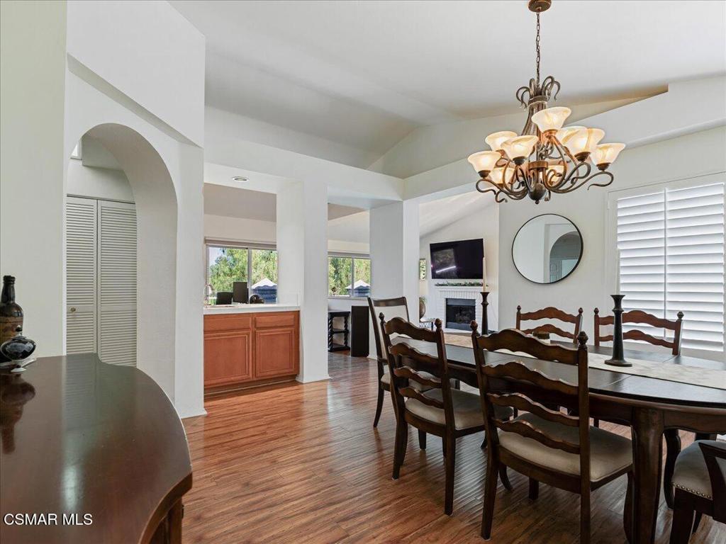 290 Ridgeton Lane, Unit B Simi Valley, CA 93065 - Photo 8 of 17