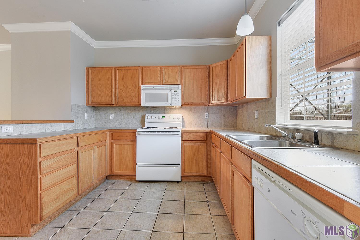 1500 Brightside Drive Baton Rouge, LA 70820 - Photo 2 of 10