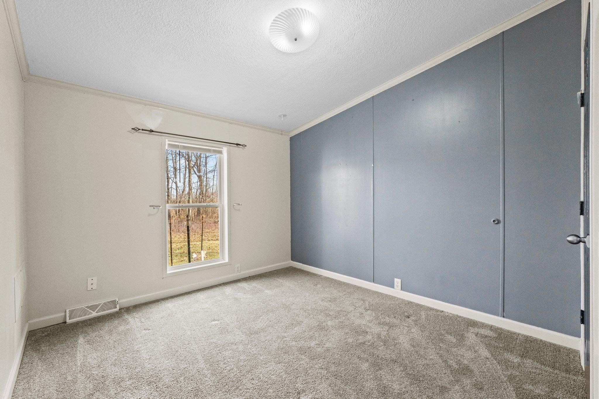7040 North Jamestown Road Fremont, IN 46737 - Photo 16 of 34 Gallery Image 16