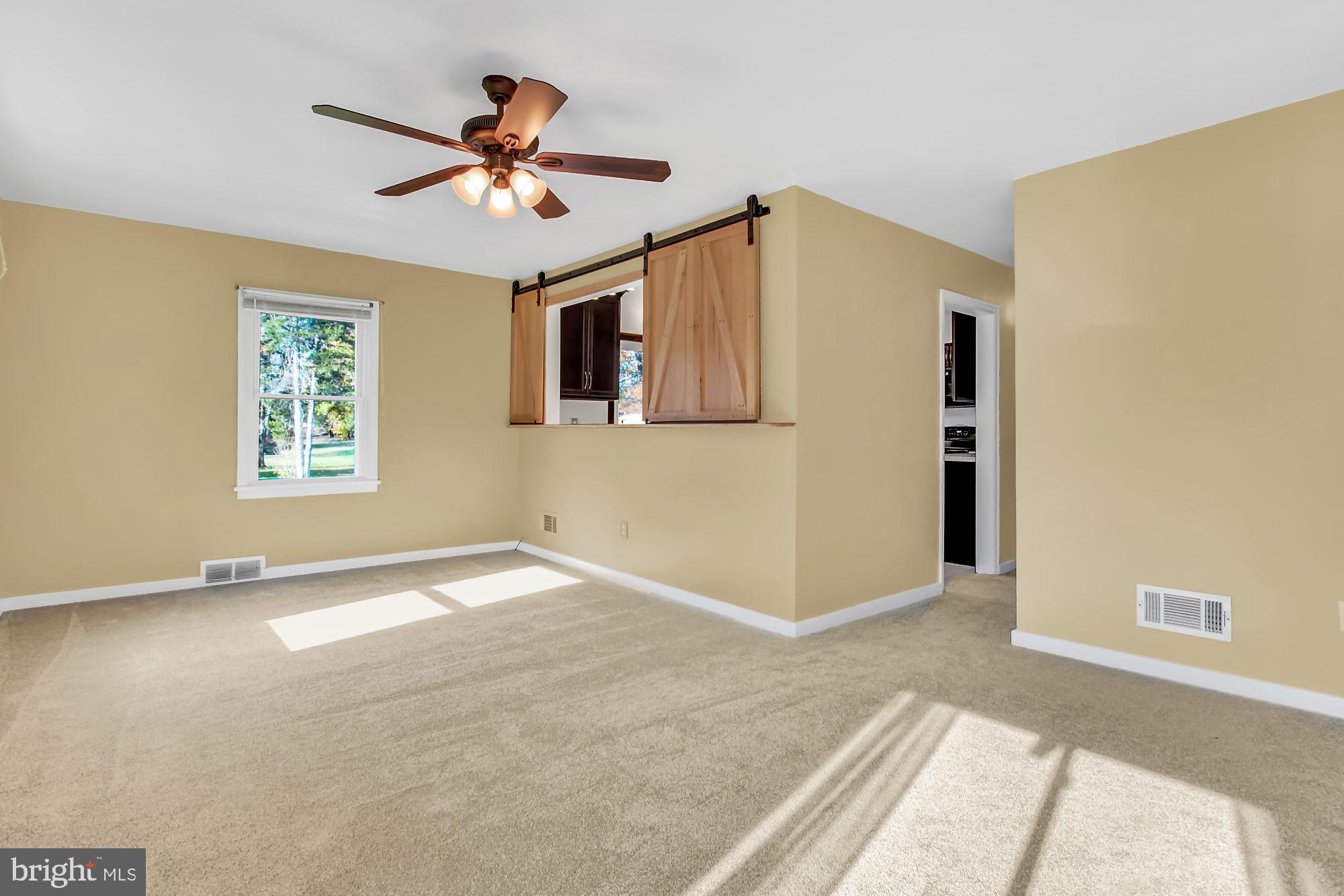 33 Sample Bridge Road Mechanicsburg, PA 17050 - Photo 6 of 22 Gallery Image 6