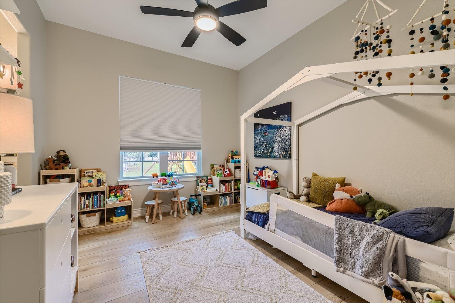 113 Vista View Trail Spicewood, TX 78669 - Photo 25 of 30 a living room with furniture and a window