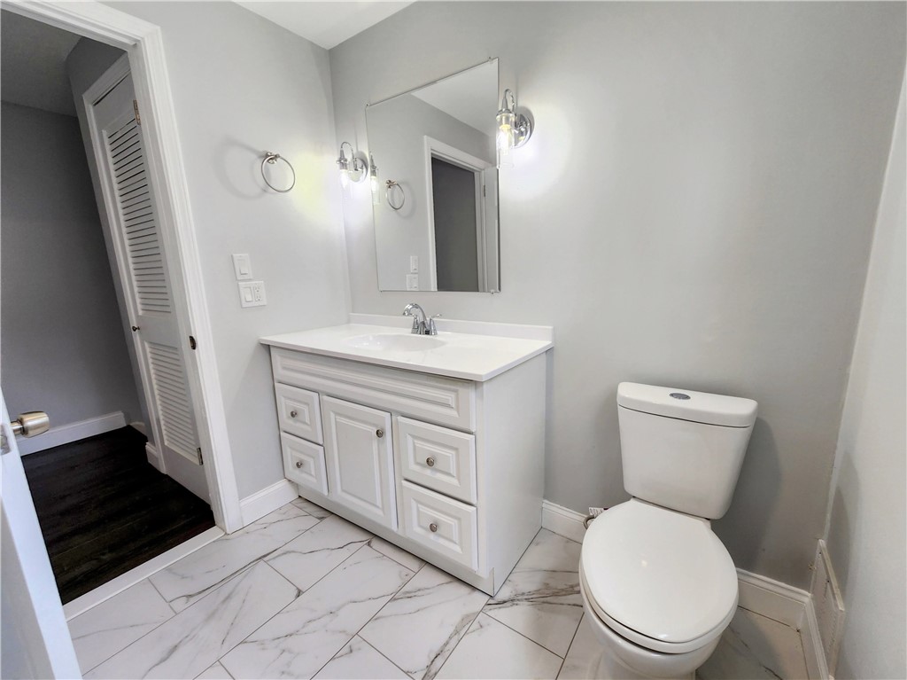 657 Regina Drive Webster, NY 14580 - Photo 22 of 45