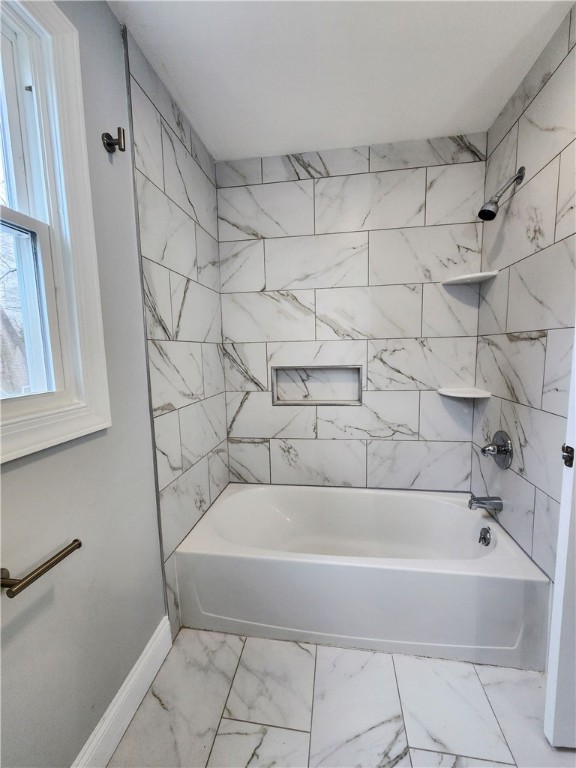 657 Regina Drive Webster, NY 14580 - Photo 23 of 45