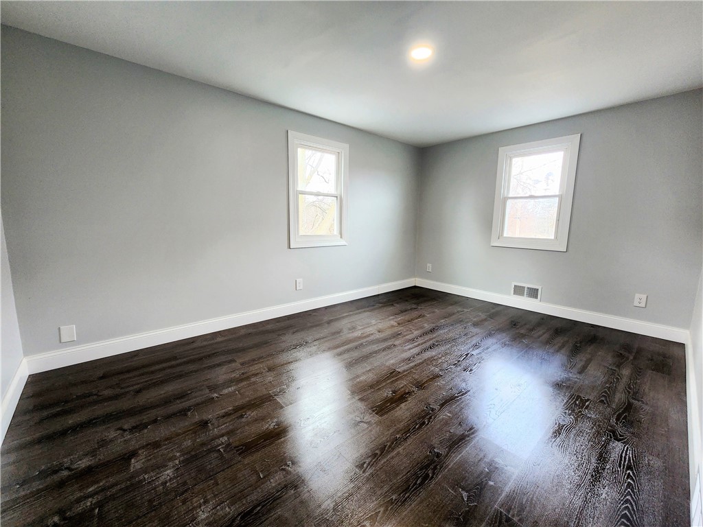 657 Regina Drive Webster, NY 14580 - Photo 29 of 45