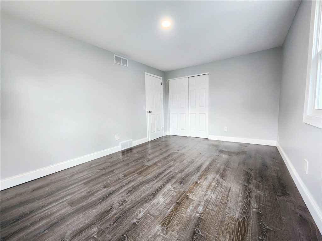 657 Regina Drive Webster, NY 14580 - Photo 31 of 45