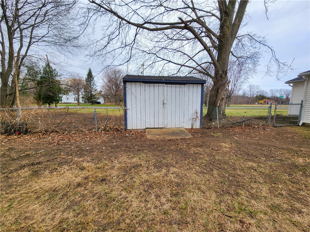 657 Regina Drive Webster, NY 14580 - Photo 43 of 45