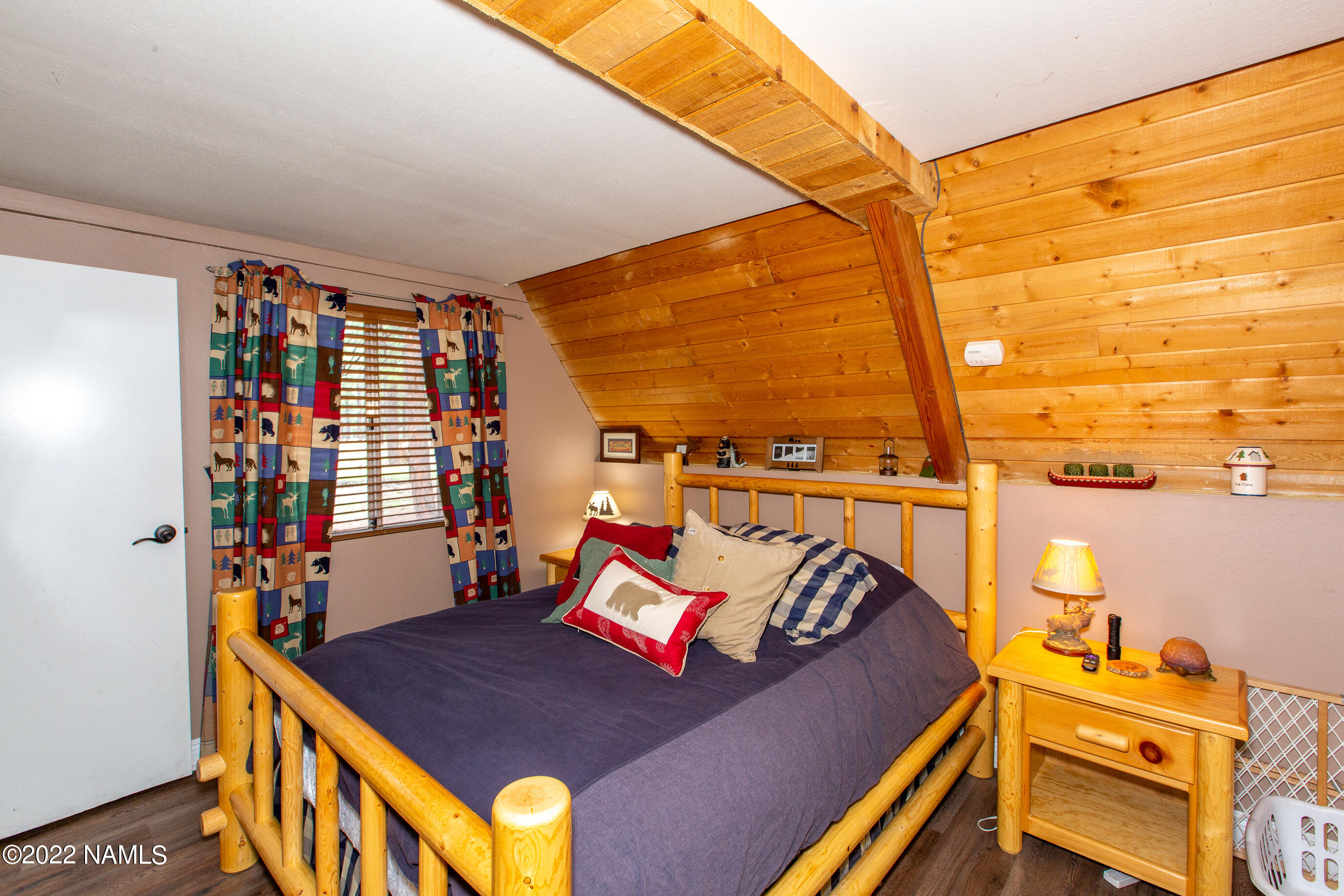 7373 East Robin Hood Road Williams, AZ 86046 - Photo 6 of 51 McQuality Designs & Services, LLC-564