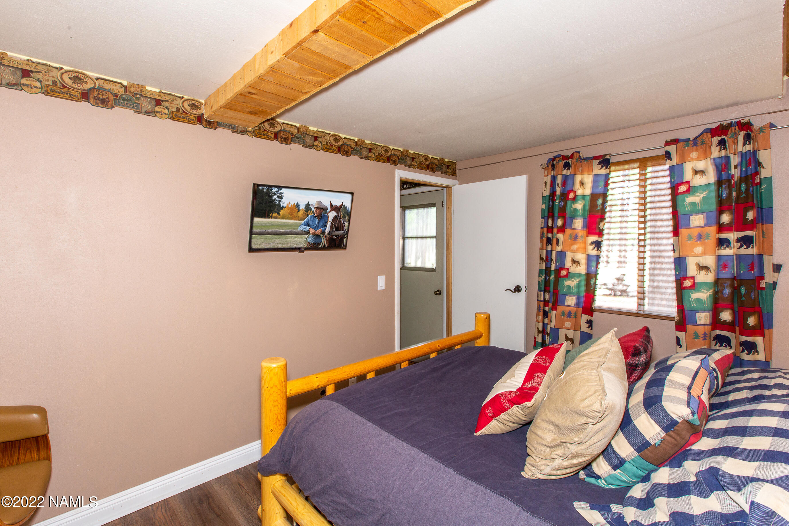 7373 East Robin Hood Road Williams, AZ 86046 - Photo 7 of 51 McQuality Designs & Services, LLC-565