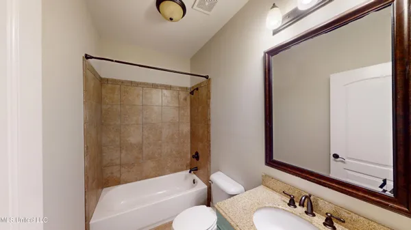 $529,900 | 1377 Notting Hill Loop, Hernando, MS 38632