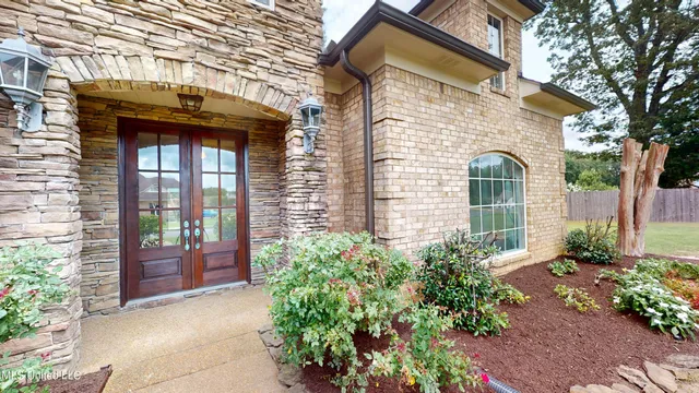 $529,900 | 1377 Notting Hill Loop, Hernando, MS 38632