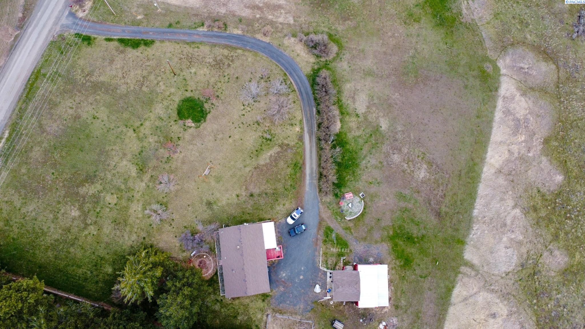 852 Brayton Road Pullman, WA 99163 - Photo 15 of 22 Gallery Image 15