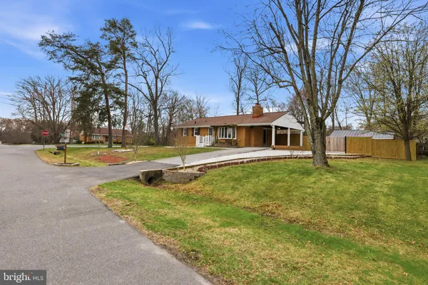 $570,000 | 16100 Malcolm Drive, Laurel, MD 20707