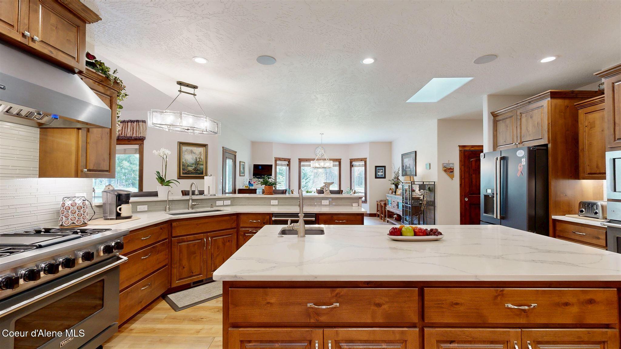 19398 North Ella Road Rathdrum, ID 83858 - Photo 16 of 88 kitchen & view of nook