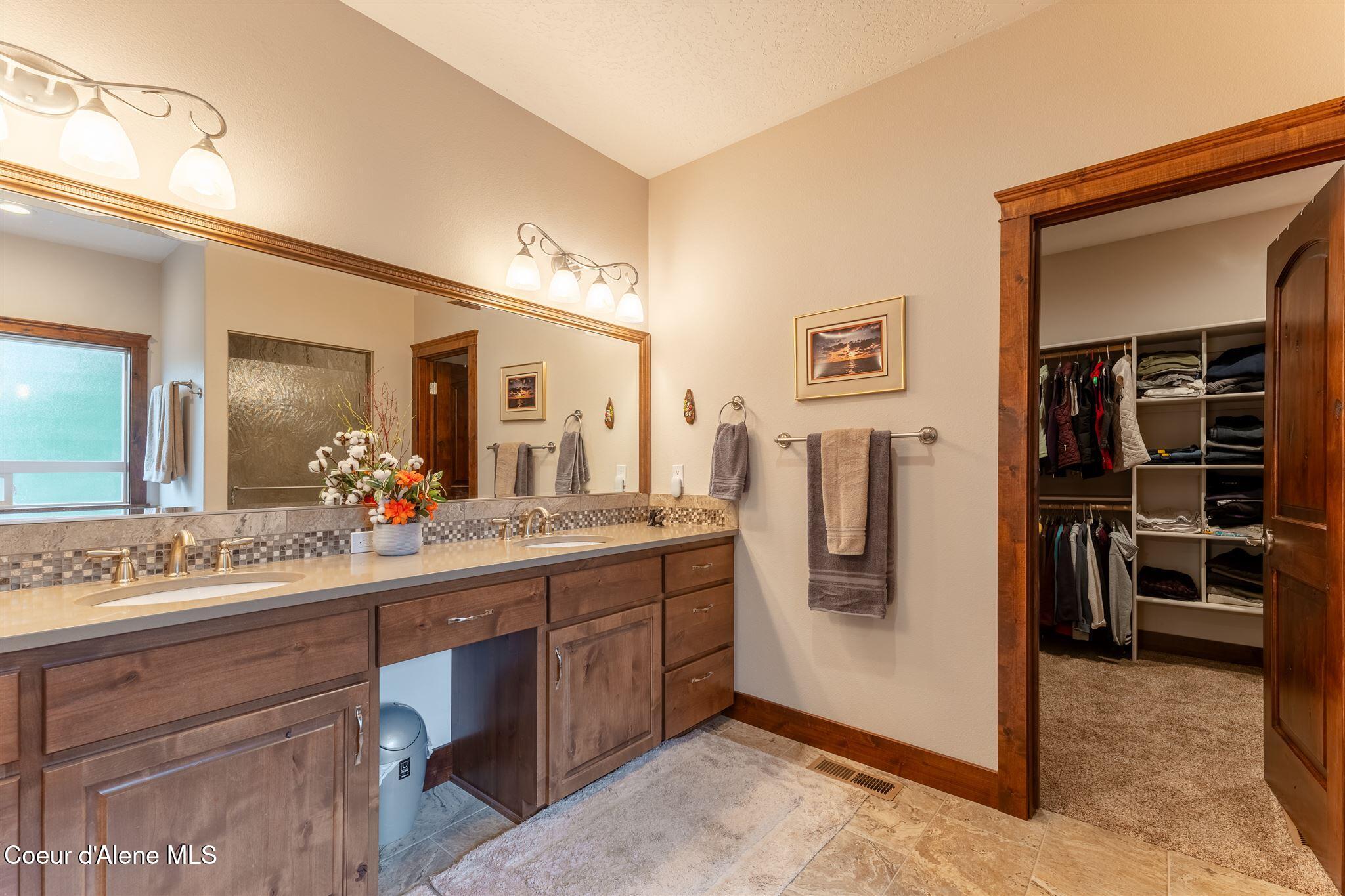 19398 North Ella Road Rathdrum, ID 83858 - Photo 27 of 88 master bath2