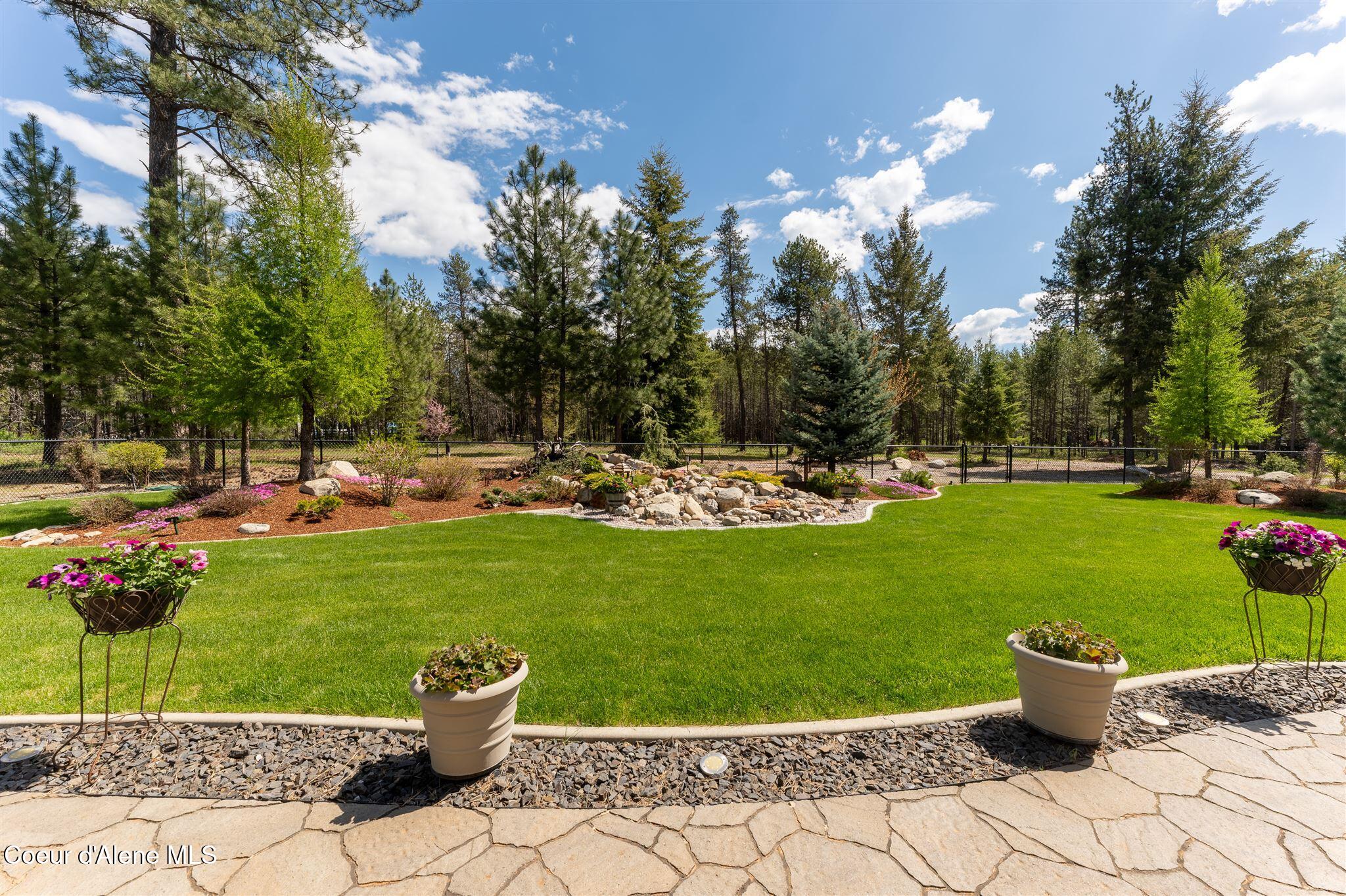 19398 North Ella Road Rathdrum, ID 83858 - Photo 67 of 88 backyard landscape
