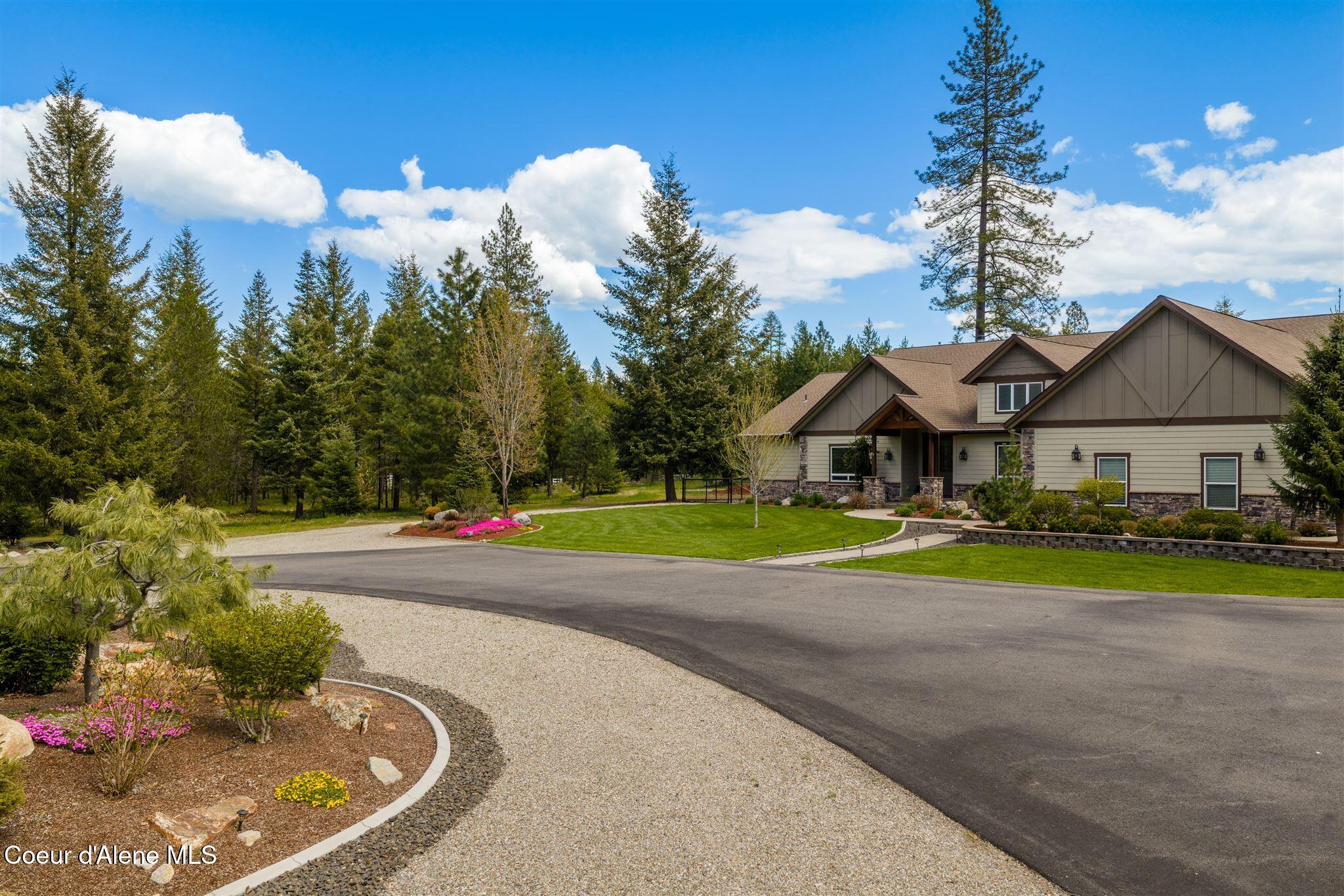 19398 North Ella Road Rathdrum, ID 83858 - Photo 76 of 88 front yard2