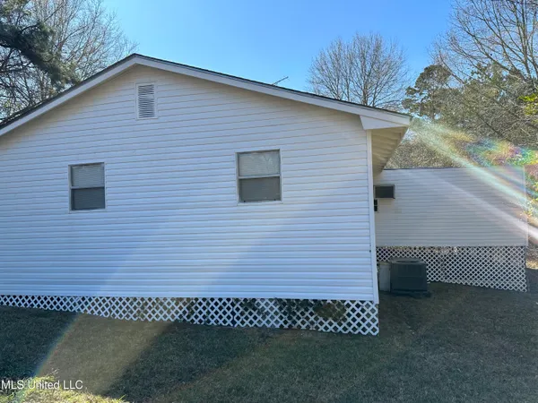 $109,000 | 47 Tom Warner Road, Tylertown, MS 39667