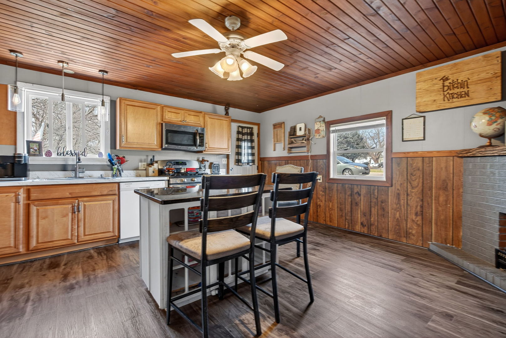 911 East Washington Street Morris, IL 60450 - Photo 2 of 22