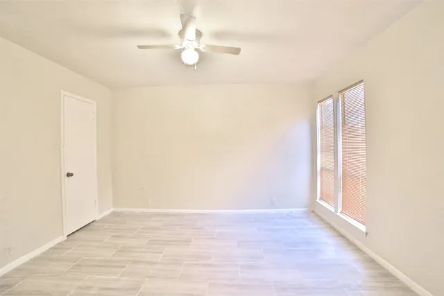 $2,000 | 10723 Shawnbrook Drive, Houston, TX 77071