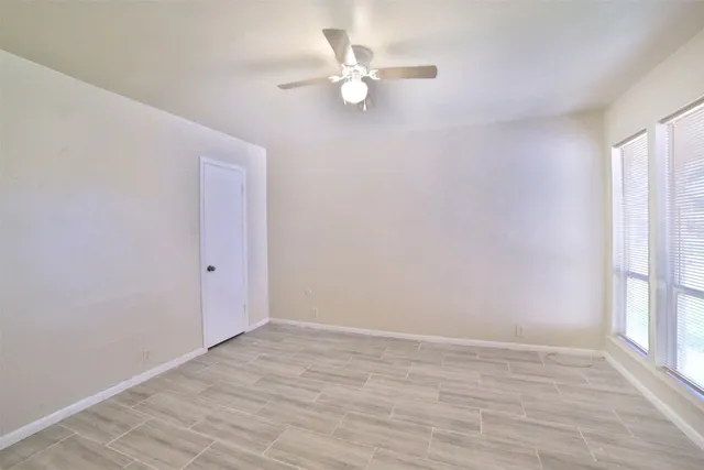 $2,000 | 10723 Shawnbrook Drive, Houston, TX 77071