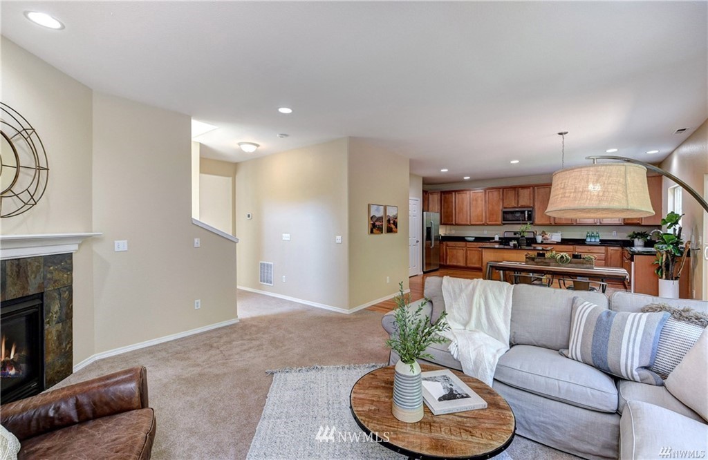 2723 232nd Street Southeast Bothell, WA 98021 - Photo 11 of 36