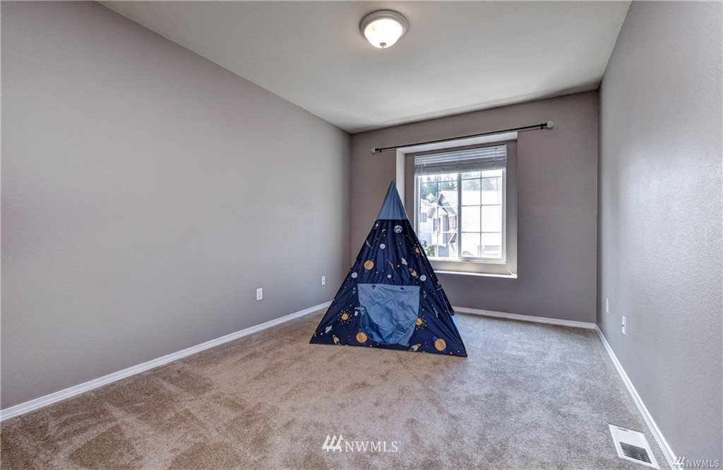 2723 232nd Street Southeast Bothell, WA 98021 - Photo 27 of 36