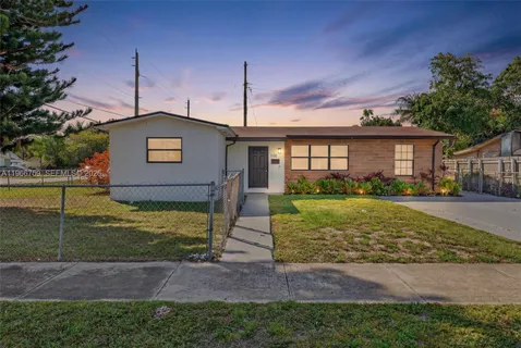 $724,900 | 190 Northeast 173rd Street, Miami, FL 33162