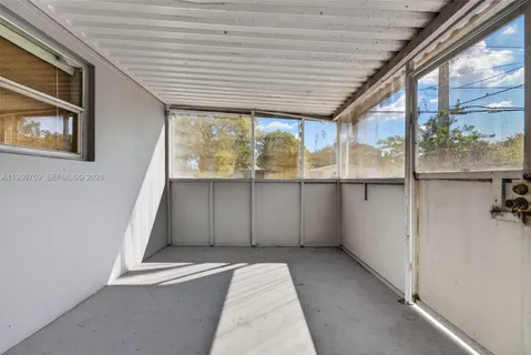 $740,000 | 190 Northeast 173rd Street, Miami, FL 33162